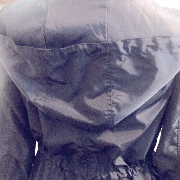 NWOT Navy blue rain coat - Picture 7 of 13